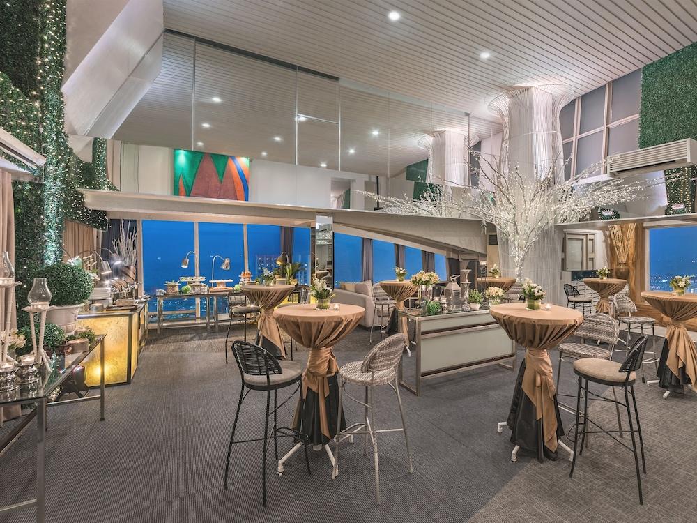 Vivere Hotel And Resorts Muntinlupa City Ngoại thất bức ảnh