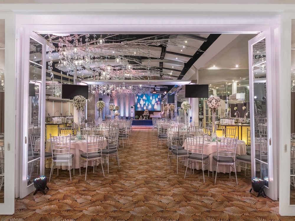 Vivere Hotel And Resorts Muntinlupa City Ngoại thất bức ảnh