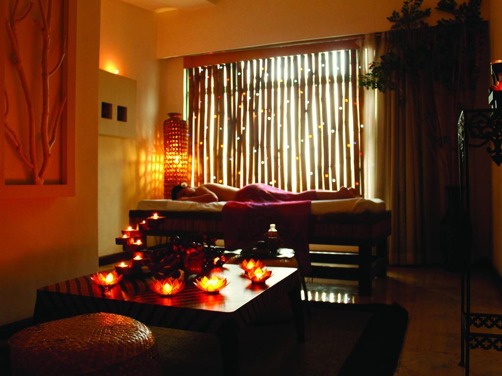 Vivere Hotel And Resorts Muntinlupa City Ngoại thất bức ảnh